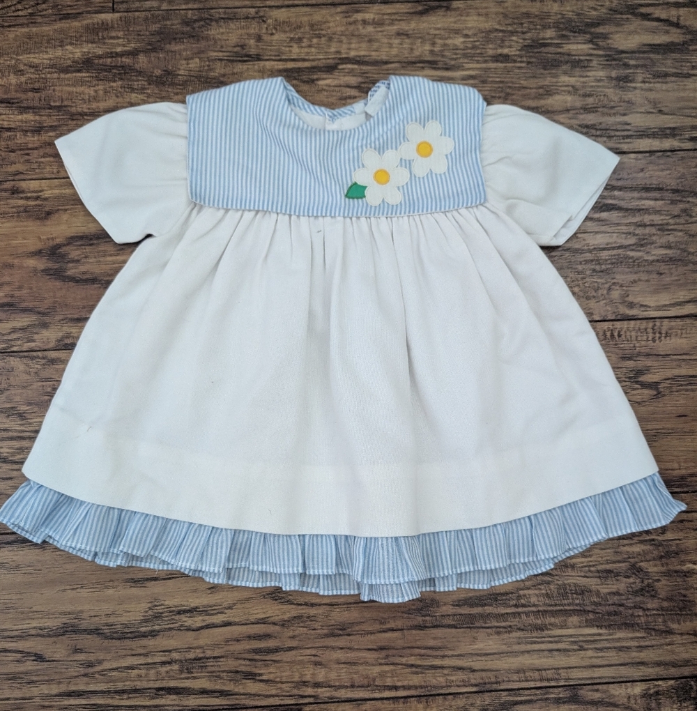 $ Vintage Petit Ami Blue and White Floral Kids Dress